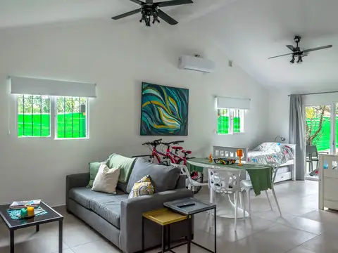 Casa 4 ambientes con 1 baño