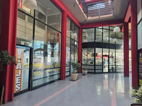 Oficina en Alquiler en Pilar Centro, $ 350.000