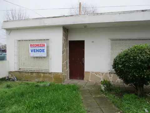 Galpon en Venta en Santa Teresita, USD 110.000