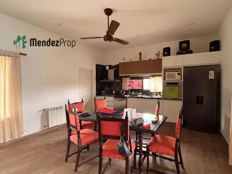 Casa 4 ambientes con 3 baños