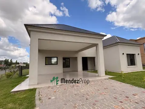 CASA EN VENTA EN EL REBENQUE