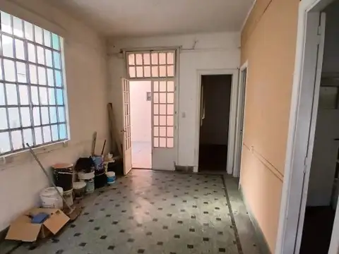 Casa en Alquiler en Lanus Este, $ 700.000