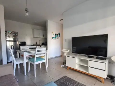 Departamento en Alquiler con 1 cocheras