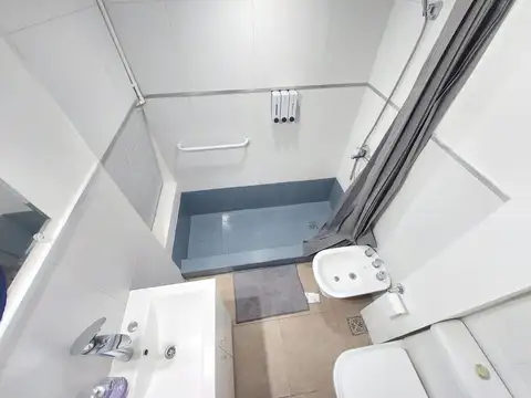 Depto Tipo Casa 2 ambientes con 1 baño