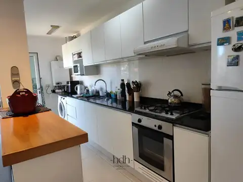 Departamento Venta Mai TeI 2 dormitorios 1 baño con cochera apto credito