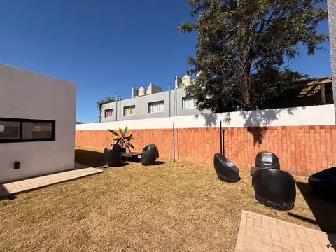 Manuel Belgrano 100