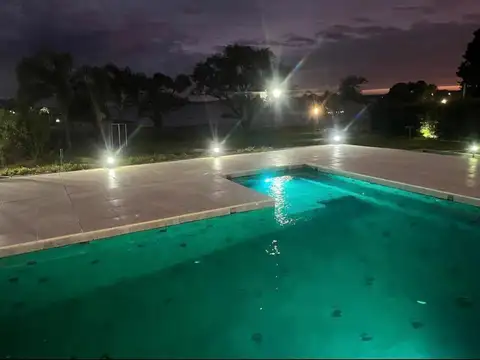 CASA PUNTA AGUILA - COLONIA AYUI