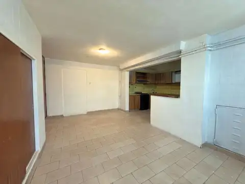 Depto Tipo Casa en Alquiler de 2 dormitorios
