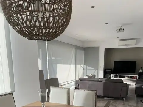 Casa en Alquiler en Haras Santa Maria, USD 4.000