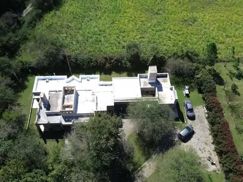 Falda del carmen 100