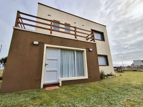 Casa en Venta en Mar del Sud, USD 105.000