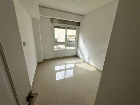 Departamento 5 ambientes con 4 baños
