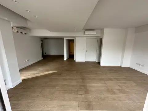 Juncal 3400, Piso 8