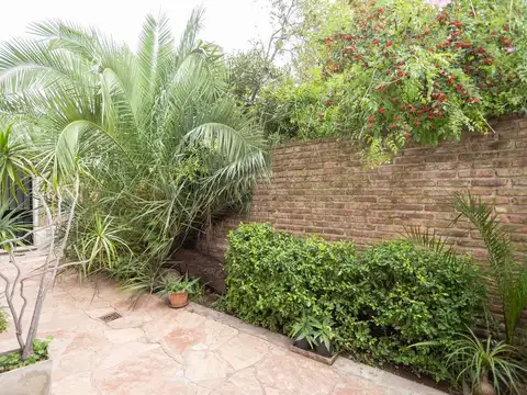 Departamento en Venta en Acassuso Vias  /  Santa Fe, USD 125.000
