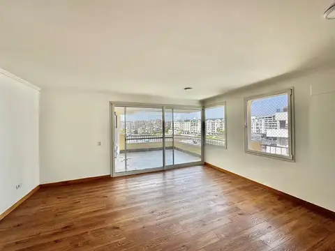 Oficina en Alquiler 16 años