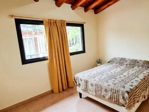 Casa 7 ambientes con 3 baños