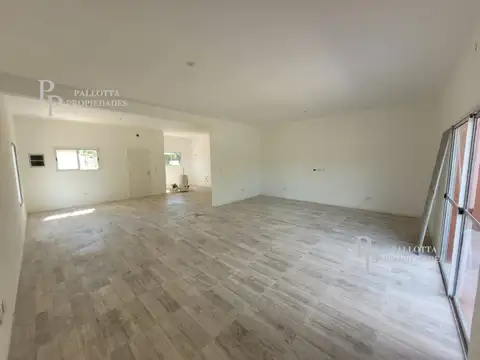 Casa 3 ambientes con 2 baños