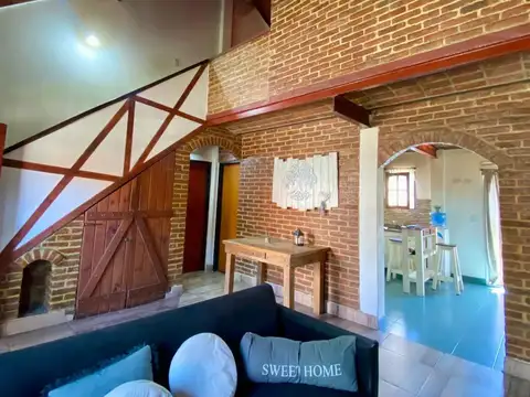 Casa 4 ambientes con 1 baño