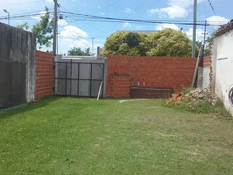 Galpon en Venta en Zárate, USD 72.000