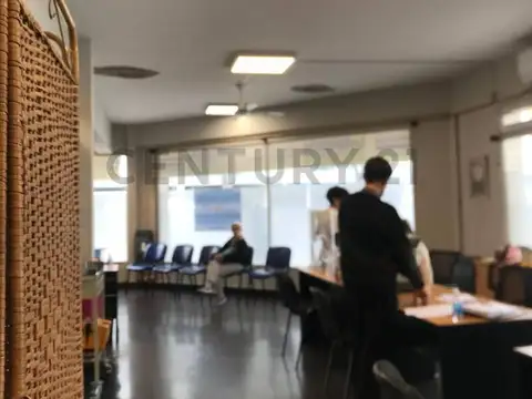 Av. Gaona 1600, Piso 0