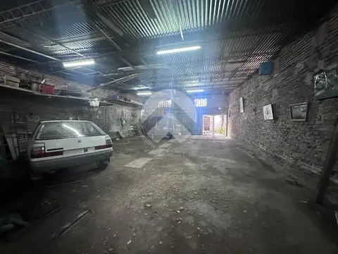 Casa 6 ambientes con 1 baño