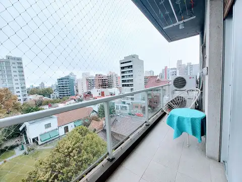 25 de Mayo 200