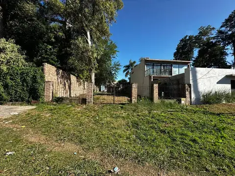 Centenario de Mayo 1700