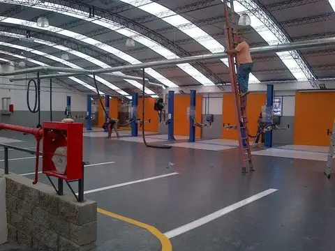 Galpon en Venta 23  mts Frente