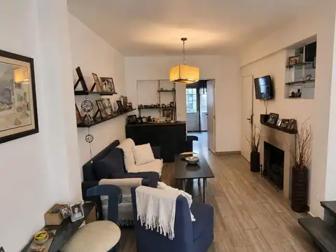 Depto Tipo Casa en Venta de 4 dormitorios