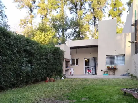 Casa en Parque Leloir