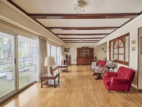 Departamento en Venta de 4 dormitorios