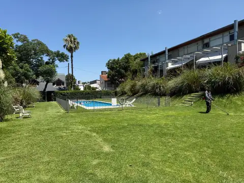 Espectacular departamento 3 amb , cochera.