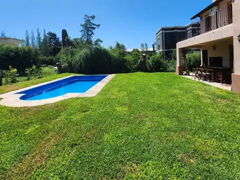Casa en Venta  en Pilar  Barrio  Buen Retiro