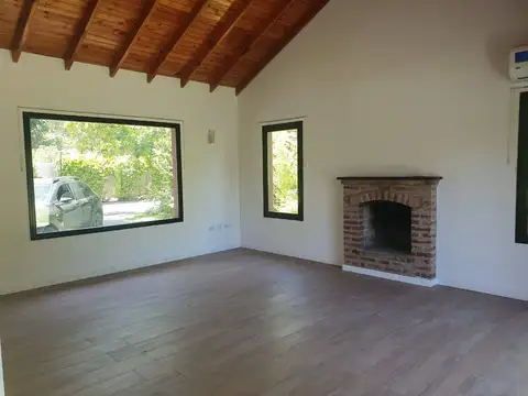 Casa en Venta con 1 cochera