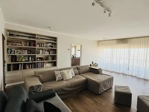 Departamento en Venta de 5 ambientes
