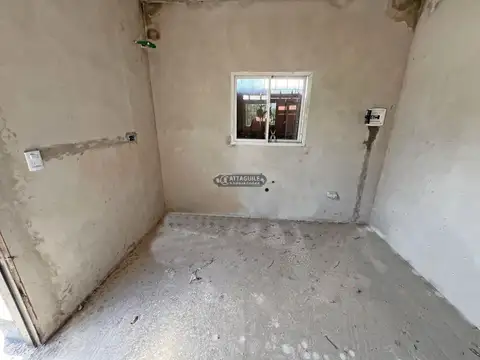 Depto Tipo Casa en Venta con 1 cocheras
