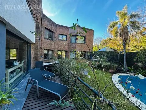 CASA VENTA VICENTE LOPEZ  7 AMBIENTES JARDIN PISCINA