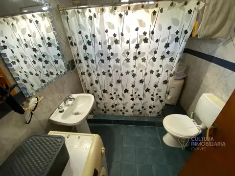 Depto Tipo Casa 4 ambientes con 1 baño
