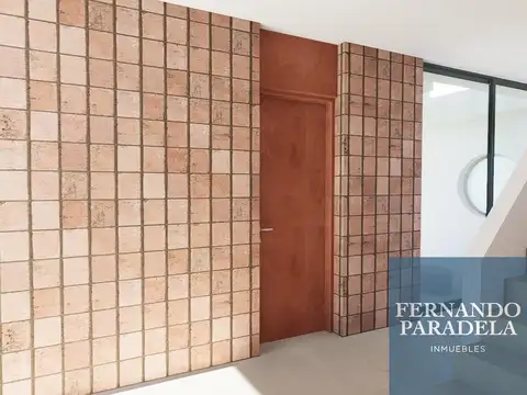 Casa en Venta en Barrio Parque Leloir, USD 430.000