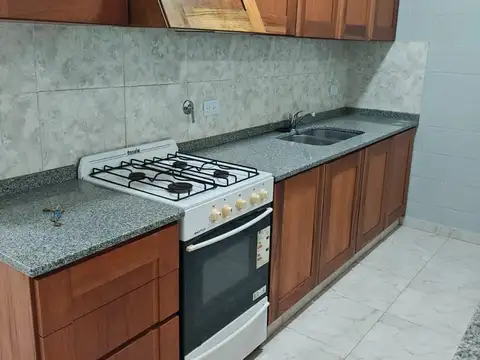 Departamento en Alquiler en Ingeniero Maschwitz, $ 900.000