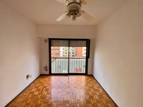 Oficina en Alquiler en Barrio Norte, $ 600.000