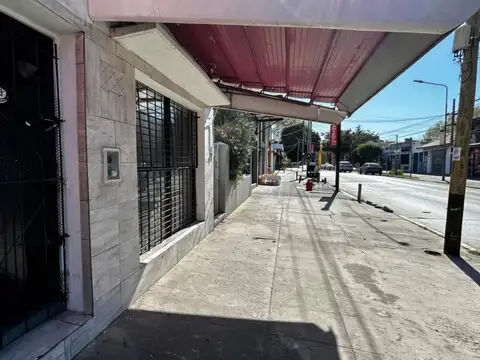 Local en Alquiler 50 años