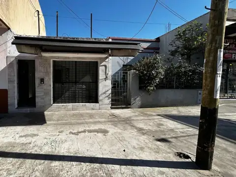 Local Comercial en Alquiler sobre Av. Balbín – Morón