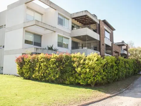 Departamento en Venta en Altos De Benavidez, USD 130.000