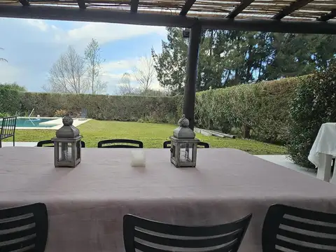 Casa en Alquiler Temporal al Sureste