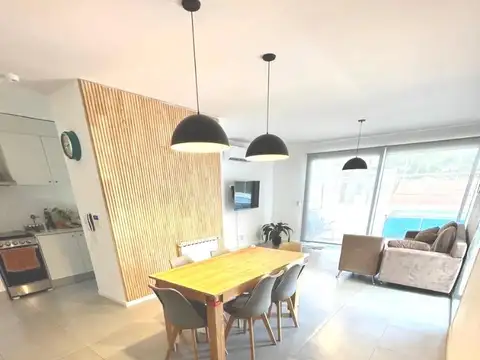 Departamento 4 ambientes con 3 baños