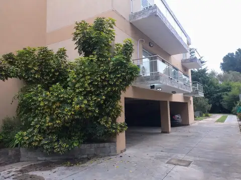 Departamento en Venta con 1 cochera