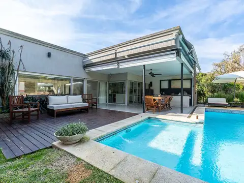 Casa  en Venta en El Cazal, Escobar, G.B.A. Zona Norte