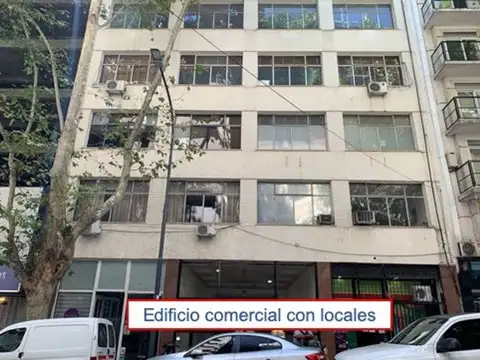 VENTA OFICINA AL FRENTE SAN NICOLAS