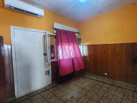 Casa 3 ambientes lote propio en La Tablada